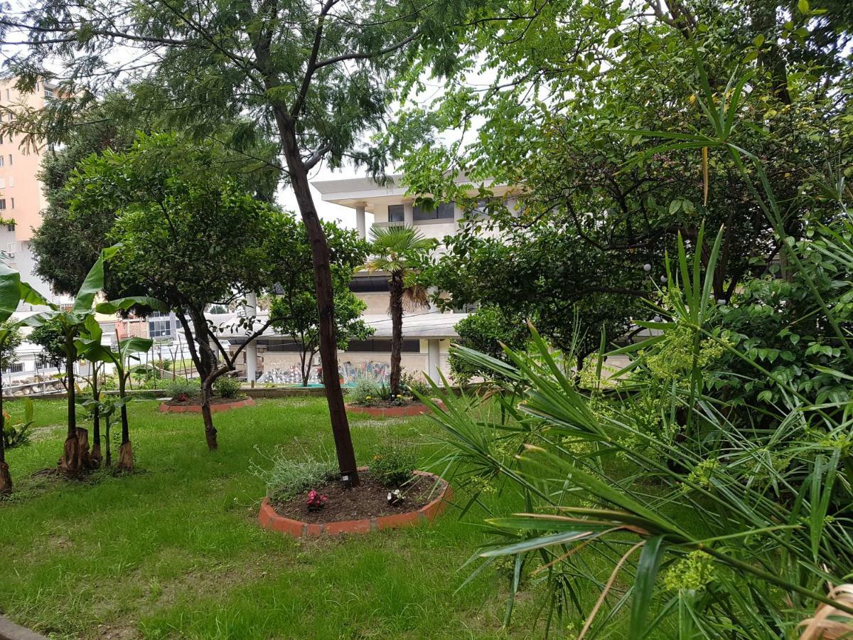 Hotel Ceka Dıraç Dış mekan fotoğraf